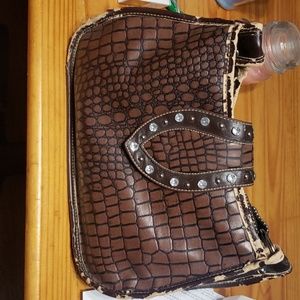 Purse only been used for about 2 weeks